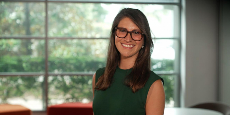 Dr Amanda Khamis